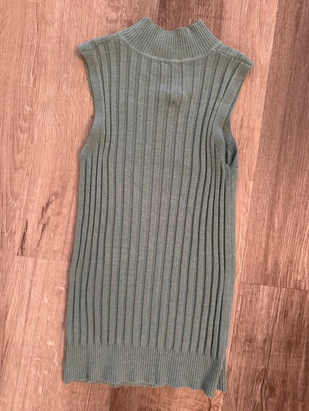 Green turtleneck stretchy sexy tank one size